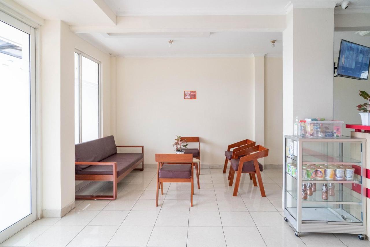Mroom Residence Near Umn Gading Serpong Redpartner Cicayur Eksteriør billede